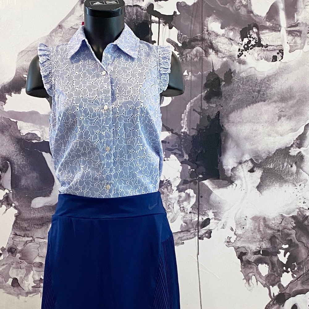 Lilly Pulitzer Lenox Top Floral Eyelet Crew Blue - Picture 5 of 8